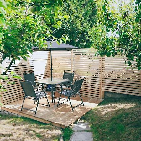 The Palm House Falmouth - Minutes From The Beach! Dış mekan fotoğraf