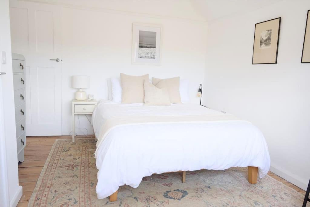 The Palm House Falmouth - Minutes From The Beach! Dış mekan fotoğraf